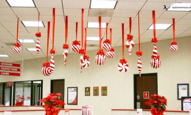 Office decoration christmas themes