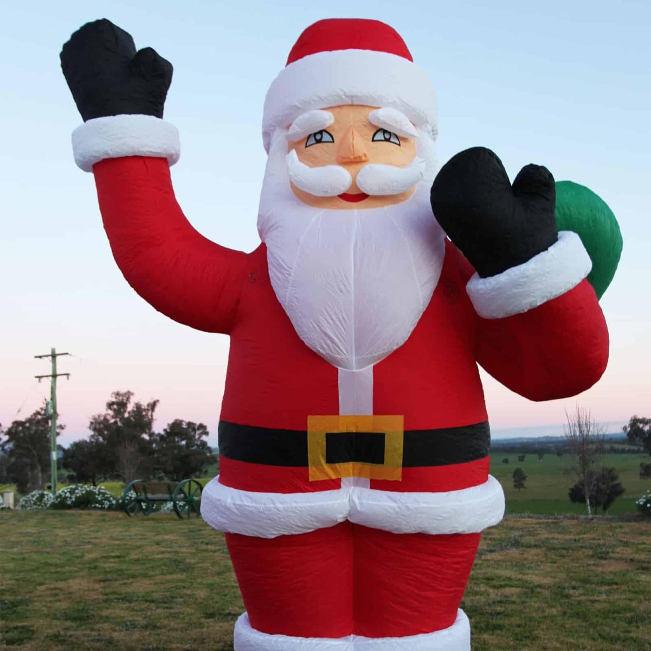 Inflatable christmas outdoor decoration